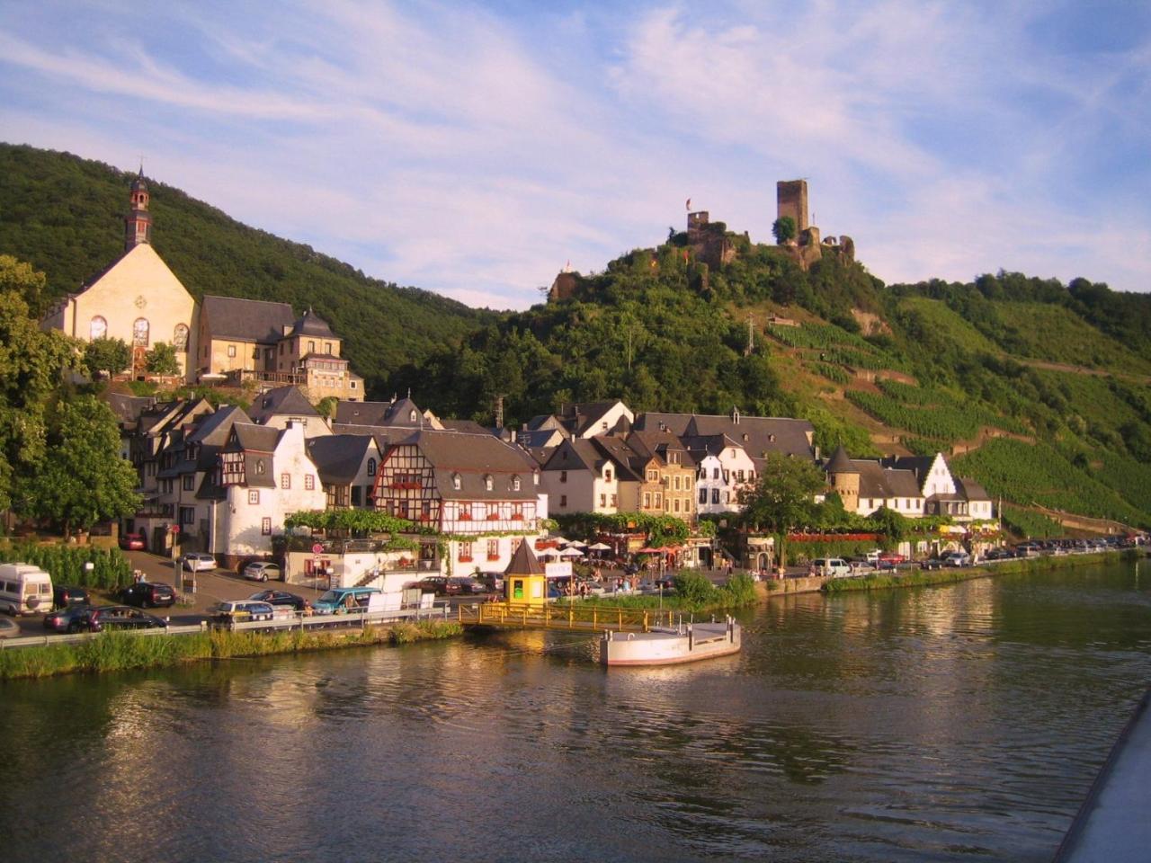 Ferienwohnung Zur Burg Eltz Wierschem Exteriér fotografie